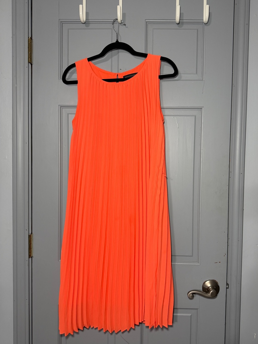 Banana Republic Sleeveless Pleated Midi Dress in Neon Orange no belt